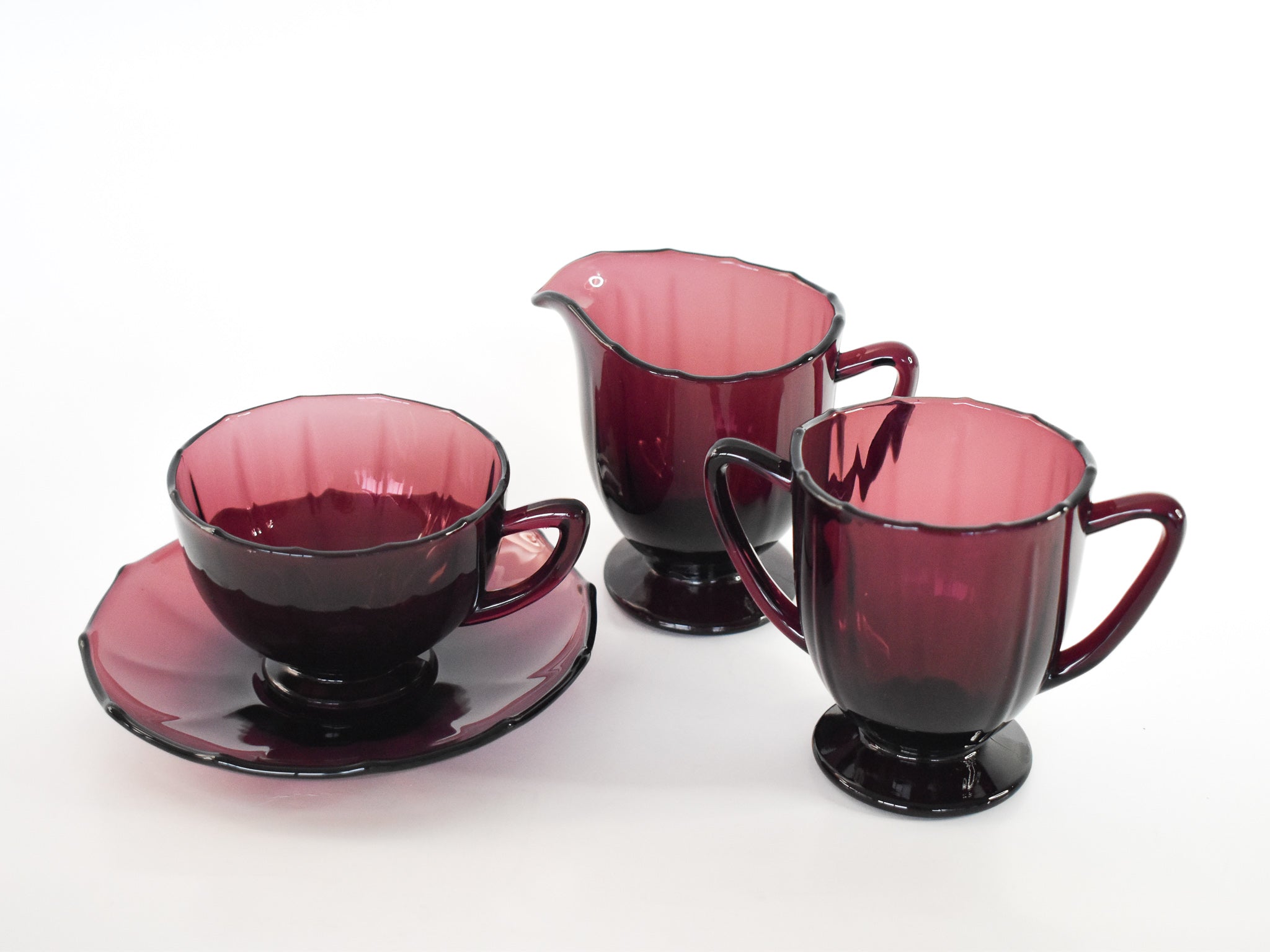 Amethyst Scalloped Tea Set (10-piece)