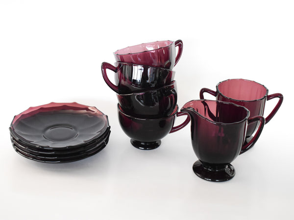 Amethyst Scalloped Tea Set (10-piece)